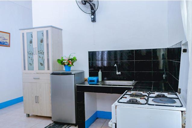 Rama International Beach Resort Botolan Kültér fotó