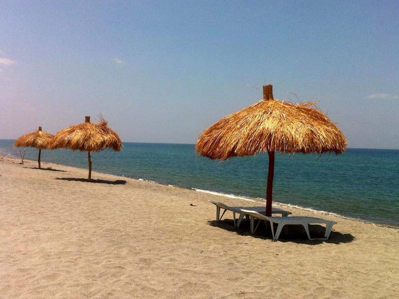 Rama International Beach Resort Botolan Kültér fotó
