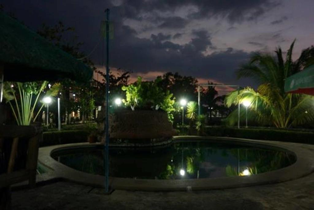 Rama International Beach Resort Botolan Kültér fotó