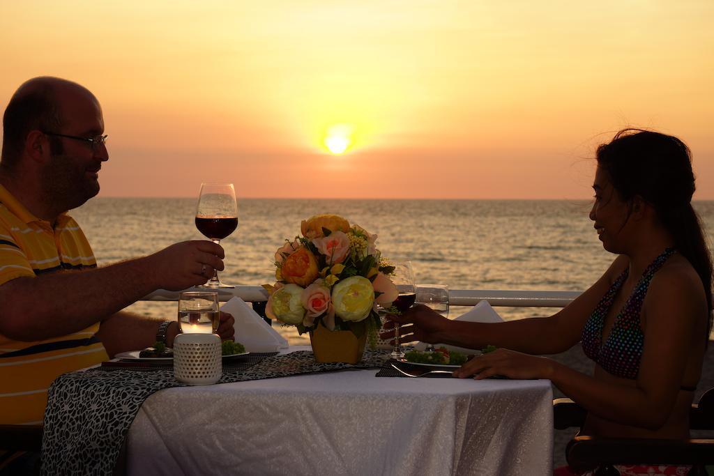 Rama International Beach Resort Botolan Kültér fotó