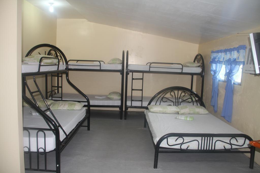 Rama International Beach Resort Botolan Szoba fotó