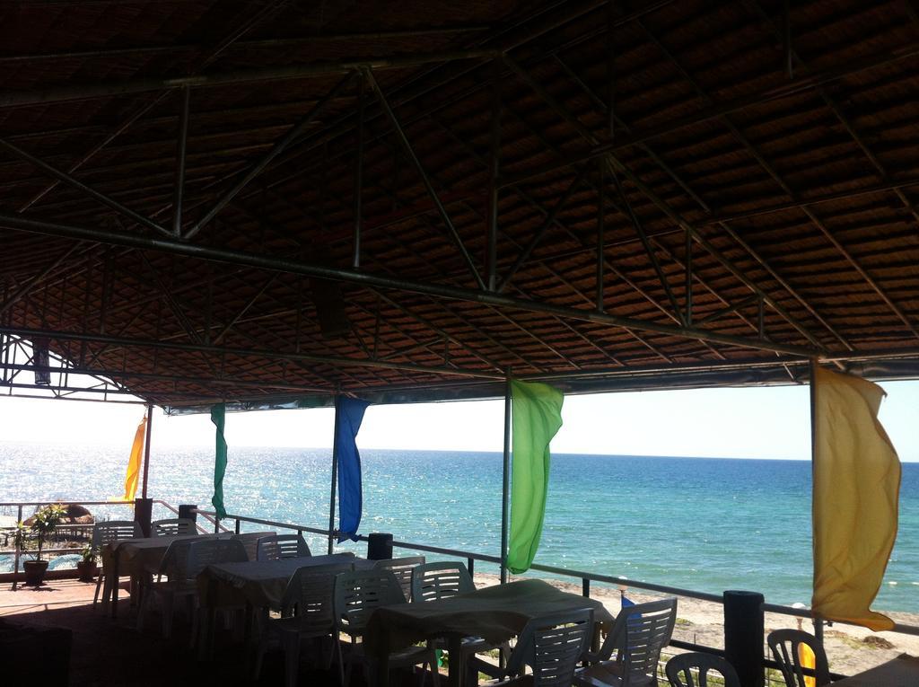Rama International Beach Resort Botolan Kültér fotó